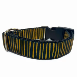 Obojok s tigrovým vzorom