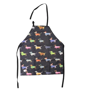 Čierna zástera na varenie a pečenie s motívom jazvečíka