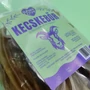 Obraz 2/4 - Sušená kozí koža pre psov 100 g (bez zápachu), BARF LOVE