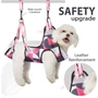 Obraz 3/4 - Kozmetické závesné nosidlo pre psov s klieštikmi na pazúriky, hrebeňom a pilníkom – ružový vzor, veľkosť S